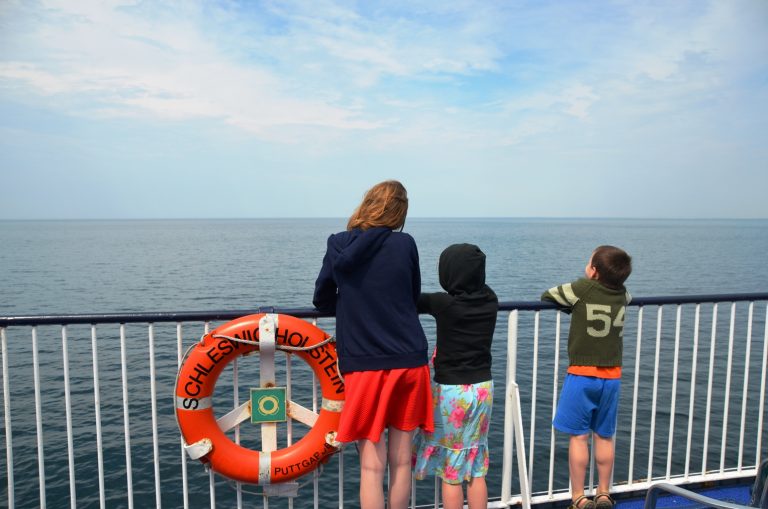 met de veerboot naar zweden